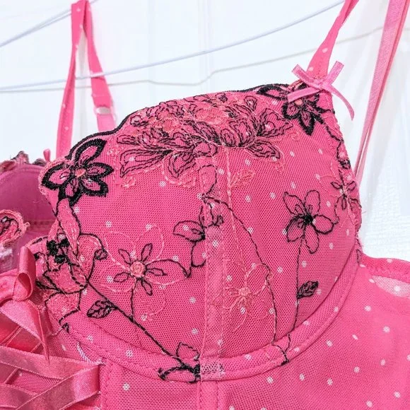 Pink Polka Dot Corset - Picture 3 of 5
